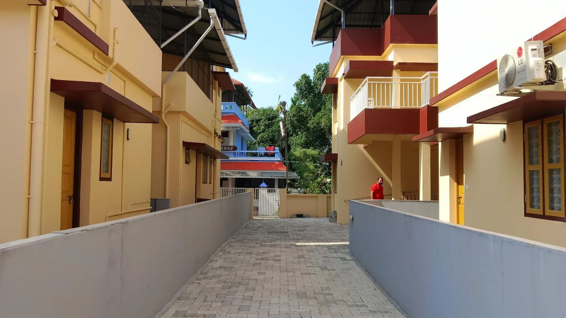Greenview Royal Stay Near Amrita Hospital Edappally Kochi 0*,  India
