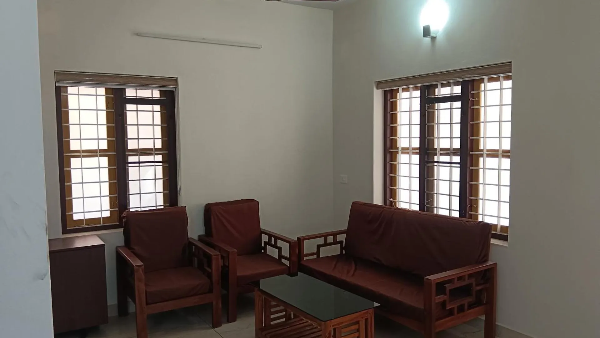 Greenview Royal Stay Near Amrita Hospital Edappally Kochi